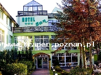 Hotel Jan w Darłowie. Oferuje nieodpłatnie korzystanie z krytego basenu z podgrzewaną wodą, jacuzzi, \