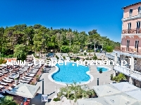 Grand Hotel Imperial **** położony jest na Wyspie Rab w Chorwacji. Hotel Grand Hotel Imperial z basenem.