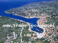 Milna to mała wioska rybacka położona w osłoniętej zatoce na wyspie Brać. Chorwacja.