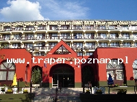 Hajduszoboszló tutaj znajduje się największy w Europie kompleks wodny Hungarospa. Olbrzymie kąpielisko z wieloma basenami termalnymi, z falami, rekreacyjnymi, pływackimi, basenami leczniczy