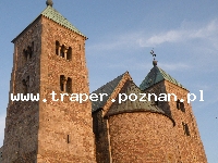 Uniejów to miasto w województwie łódzkim, położone nad rzeką Wartą. W 2008 roku w Uniejowie otwarto Termy Uniejów z gorącymi solankami leczniczymi. Znajduje się tuta