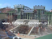 Hajduszoboszló tutaj znajduje się największy w Europie kompleks wodny Hungarospa. Olbrzymie kąpielisko z wieloma basenami termalnymi, z falami, rekreacyjnymi, pływackimi, basenami leczniczy