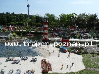 Legoland w Gunzburg położony jest w połowie drogi między Stuttgartem a Monachium. Najpiękniejszymi budynkami Legolandu są Zamek Neuschwanstein, Monachium stadion Allianz Arena, wieżowce we Fran