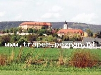 Villany to miejscowość słynąca z wybornych czerwonych win, położona jest na stokach wzgórz Villány, około 20 km od Pecsu, zyskała zaszczytny tytuł Miasta Wina i Winnej Latorośl
