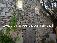 Korcula - wyspa słońca, wina i bogatej historii, to najbardziej śródziemnomorska wyspa Dalmacji, z niej pochodził Marco Polo. Miasteczko Korcula rozwijało się przez wiele lat. Do dzisiaj 