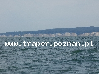 Rugia niemiecka wyspa położona na południowym Bałtyku. Posiada urozmaiconą linię brzegową z wieloma zatokami i półwyspami, pięknymi plażami i wspaniałymi klifami. Na Rugii mozna posa