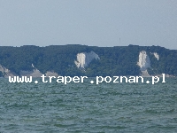 Rugia niemiecka wyspa położona na południowym Bałtyku. Posiada urozmaiconą linię brzegową z wieloma zatokami i półwyspami, pięknymi plażami i wspaniałymi klifami. Na Rugii mozna posa