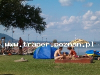 Balaton to największe jezioro w Europie Środkowej. Latem szybko się nagrzewa do temperatury 21-28°C. Średnia głębokość 4 m. Południowy brzeg jest płytszy i można spacerować daleko w je